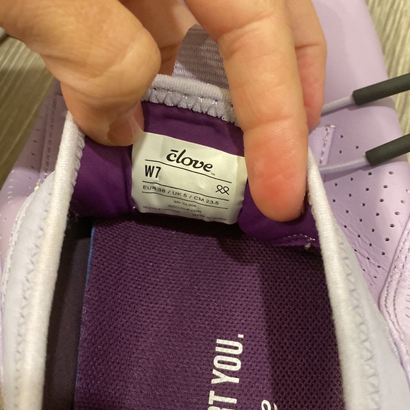 Clove shoes made for healthcare workers - Picture 7 of 7